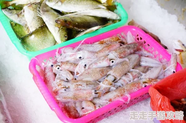 从上往下捣得她汁水四溅最新消息近日，某知名美食博主在其社交媒体平台上发布了一段视频，展示了如何通过从上往下的捣碎技巧制作出汁水四溅的水果沙拉，这段视频迅速引起了网友们的广泛关注和模仿