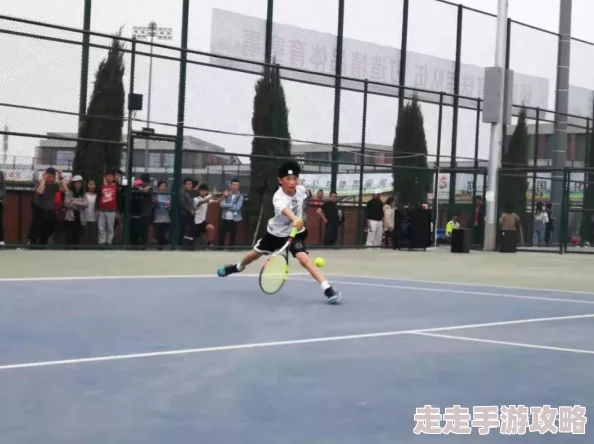 青春少女网球梦想璀璨启航，寻觅都市高品质网球拍优选购买地点