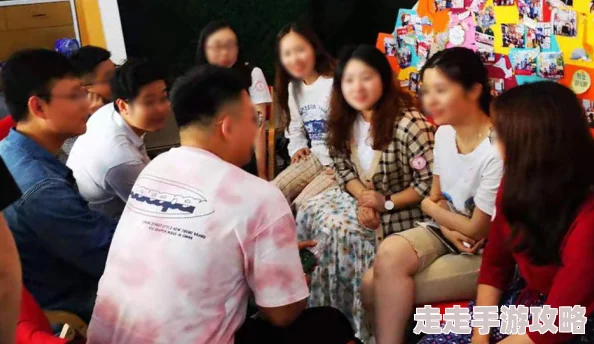 美女和男人操通过积极的互动与沟通展现了人际关系中的美好与和谐让我们共同努力营造友善的社会氛围
